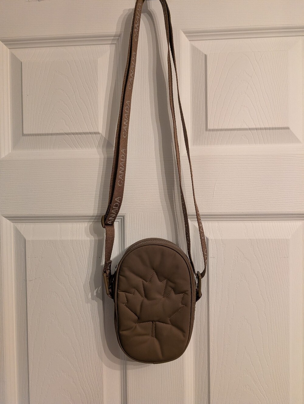 lululemon Team Canada 2022 Olympic Future Legacy Crossbody